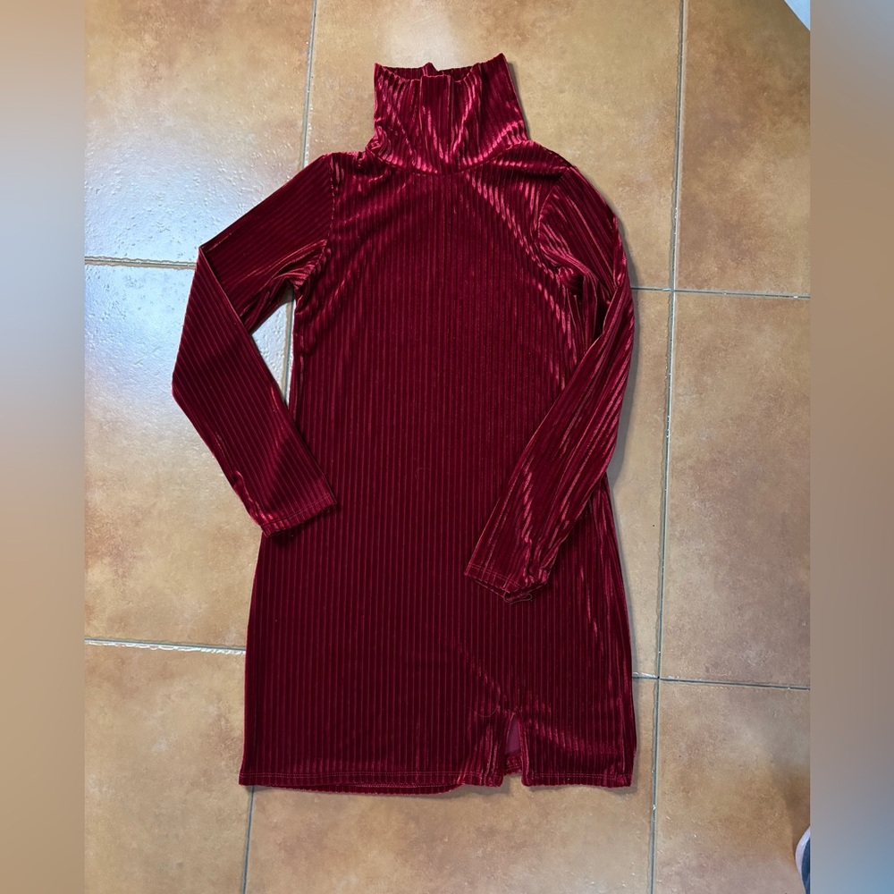 Art Class Girls solid red ribbed dress with collar.  PERFECT 4 HOLIDAYSbRAND NEW